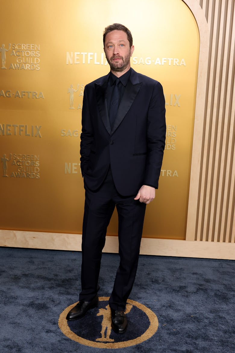 Ebon Moss-Bachrach attends the 31st Annual Screen Actors Guild Awards at Shrine Auditorium and Expo ...