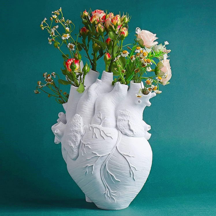 Aprjv Heart Shaped Vase