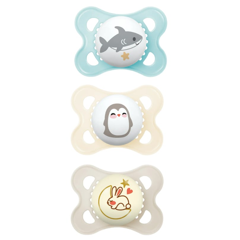 Day & Night Pacifier, 0-6 Months, 3 Pack