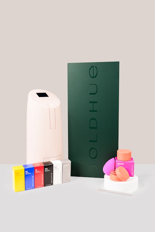 BoldHue is here to customize your perfect foundation match at home.