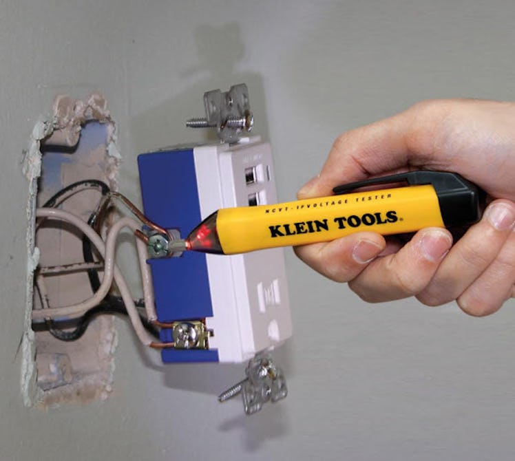 Klein Tools 80025 Outlet Tester Kit