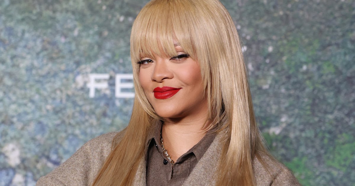 Rihanna's Snakeskin Boots, Kylie's "Naked Heels," & Other Hot Spring Shoe Trends