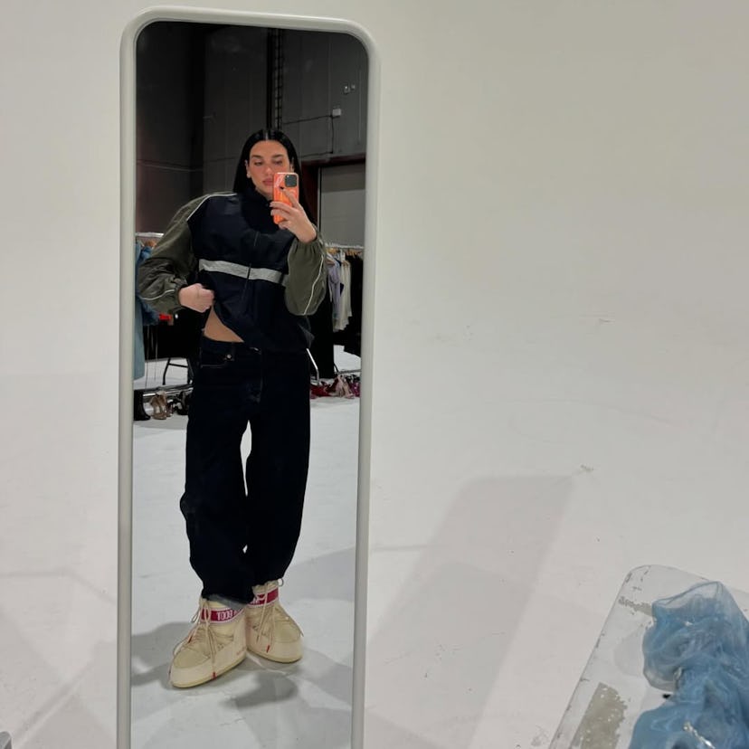 Dua Lipa wearing Moon Boots
