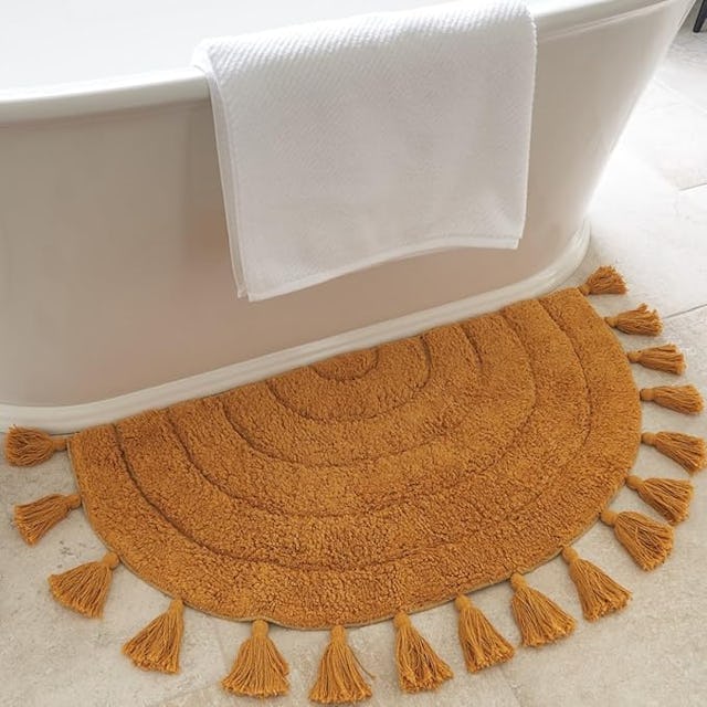 Boho Bathroom Rug with Tassels