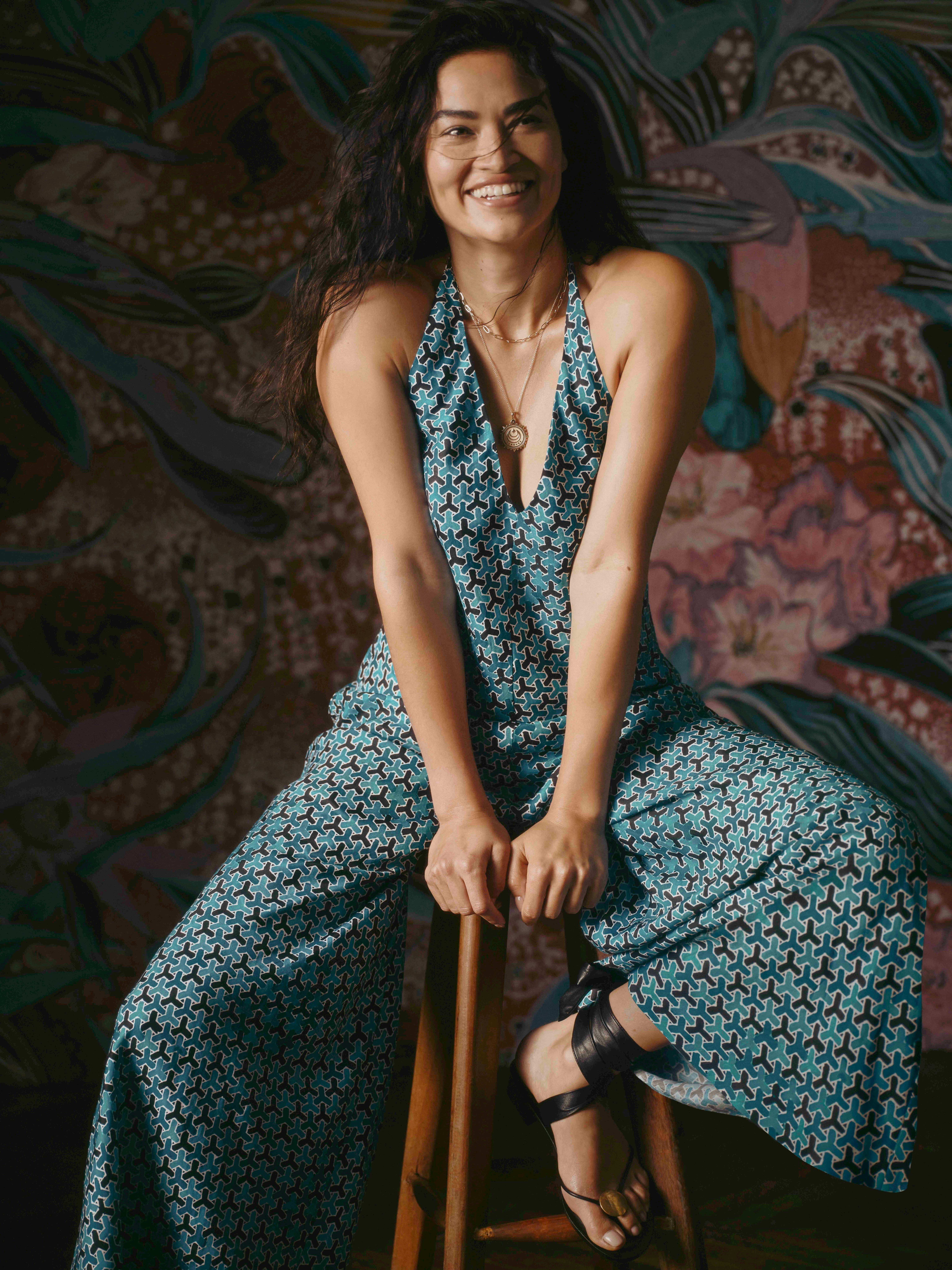 Banana Republic x The White Lotus campaign.