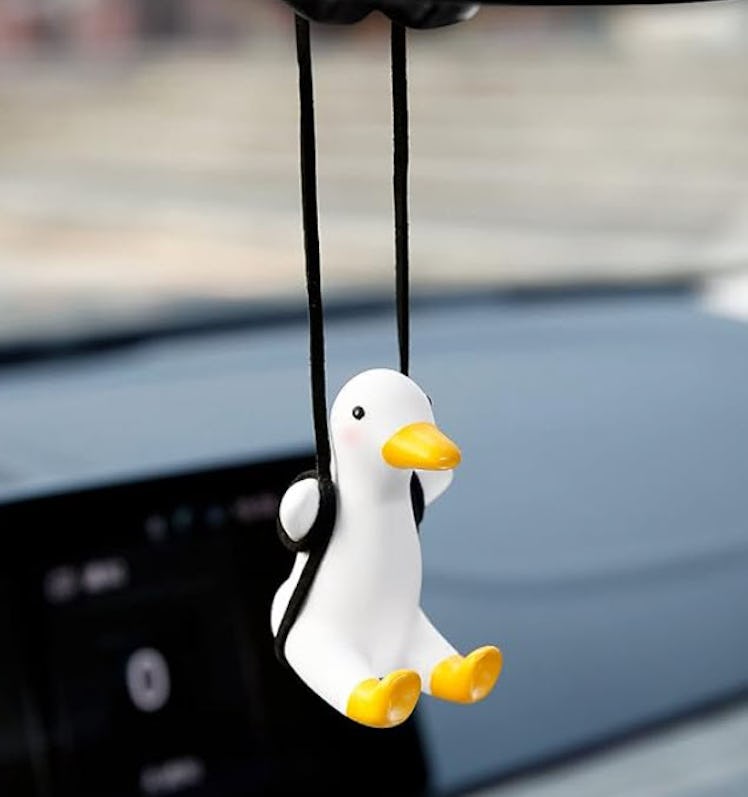 YGMONER Swinging Duck Car Mirror Hanging Ornament