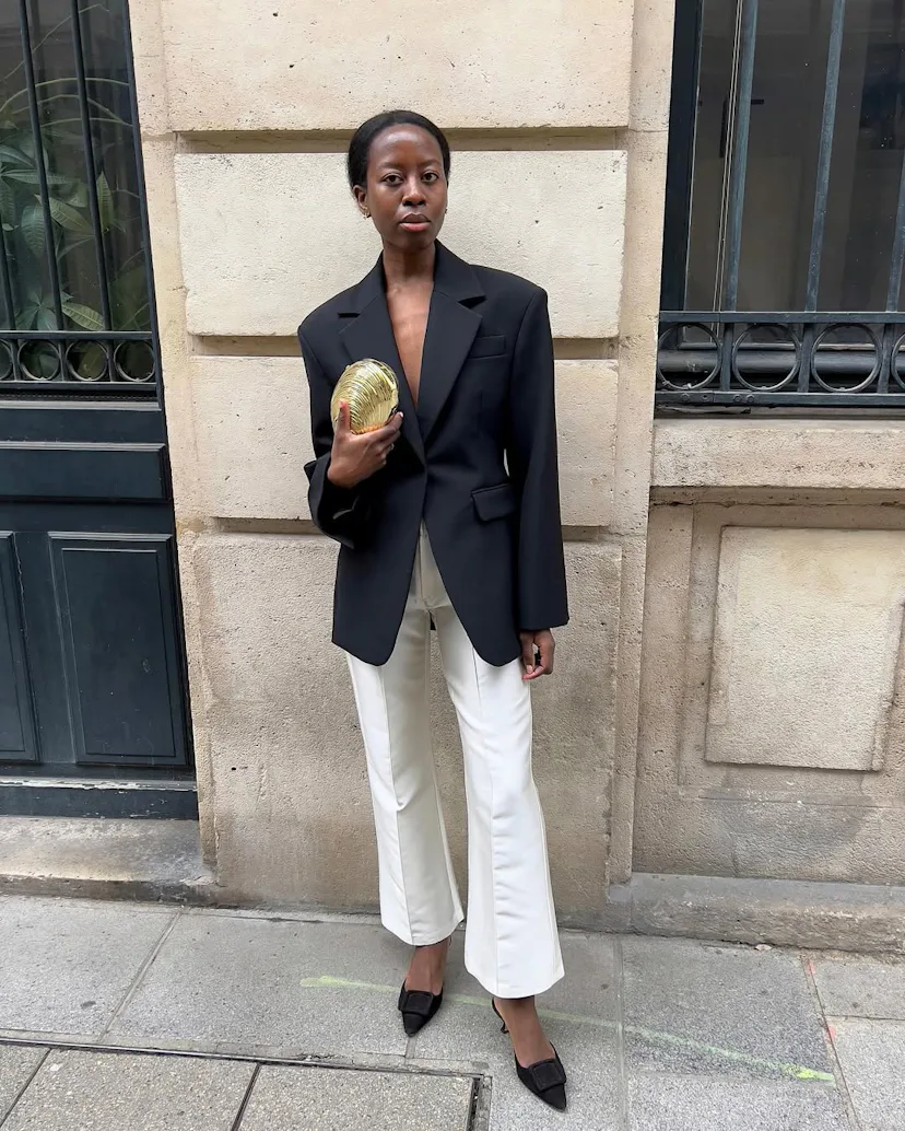 Crop-Flare Pants Are Taking Over For 2025 Crop-Flare Pants Are Taking Over For 2025