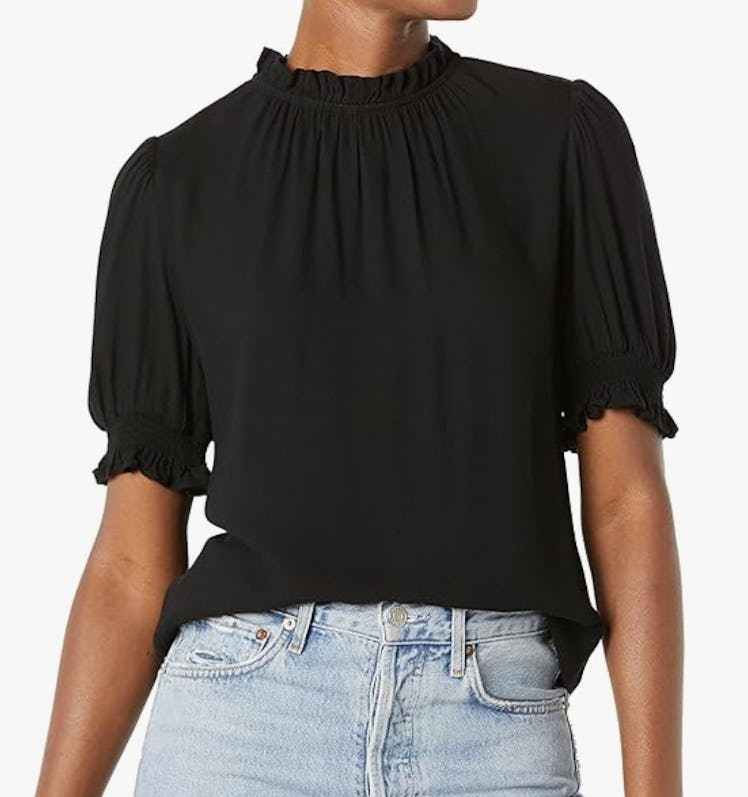 Amazon Essentials Twill Short Puff Sleeve