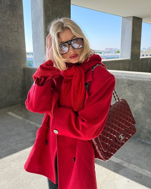 Elsa Hosk wears a Donald Duck T-shirt with jeans.