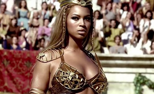 Beyoncé in the 2004 Pepsi "Super Bowl" ad.