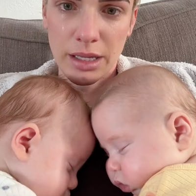 This Mom Shared A Gut-Wrenching Video On Her Last Day Of Maternity Leave