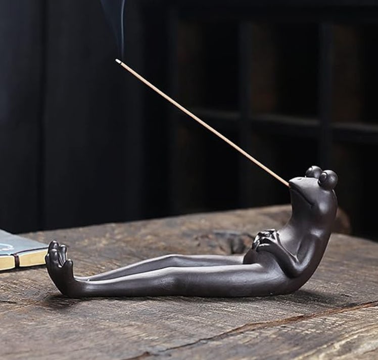 ChangWanna Frog Incense Stick Holder