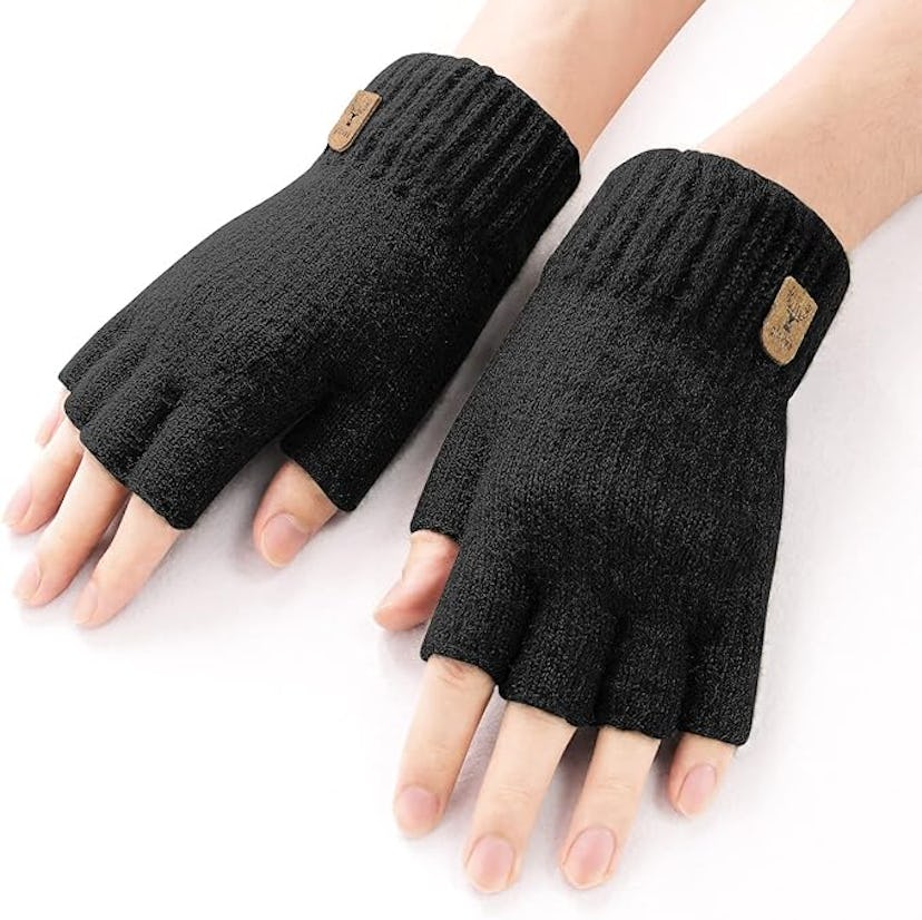 Junrui Fingerless Gloves