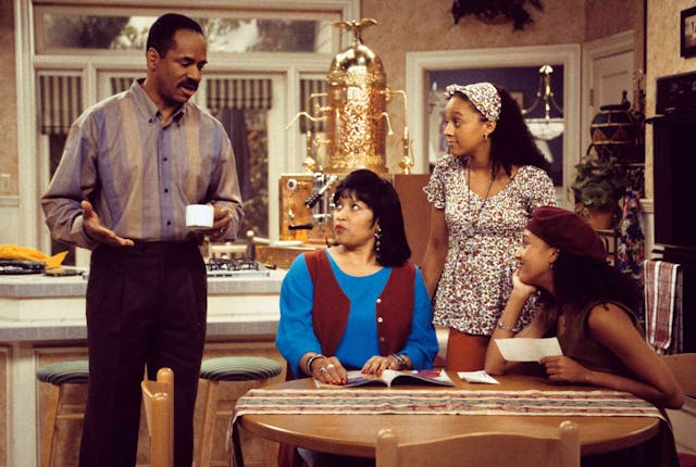 Tim Reid stars as Ray Campbell and Jackée Harry stars as Lisa Landry in 'Sister, Sister.'