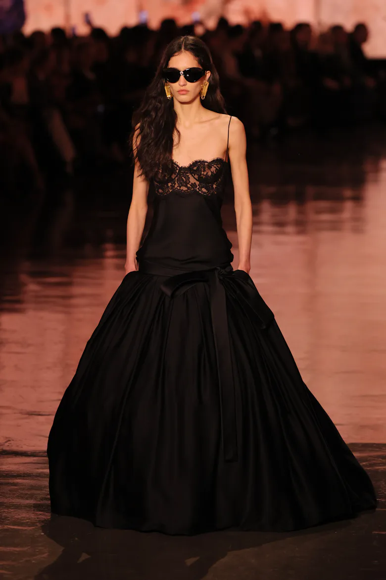 At Saint Laurent, Opulence Flirts With Simplicity (and Sensuality) for Fall 2025 At Saint Laurent, Opulence Flirts With Simplicity (and Sensuality) for Fall 2025