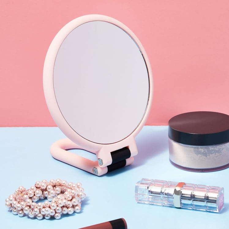 Glamlily Magnifying Handheld Mirror