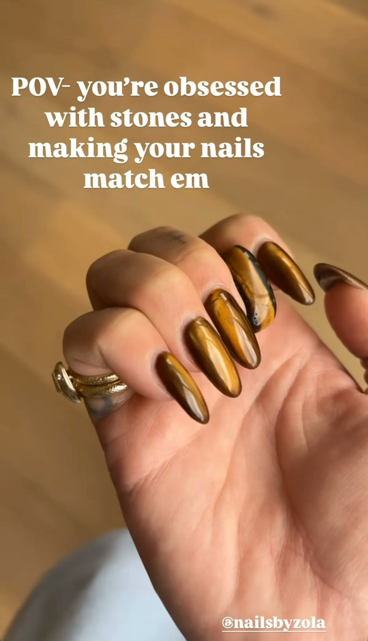Vanessa Hudgens' &ldquo;tiger&rsquo;s eye&rdquo; nails