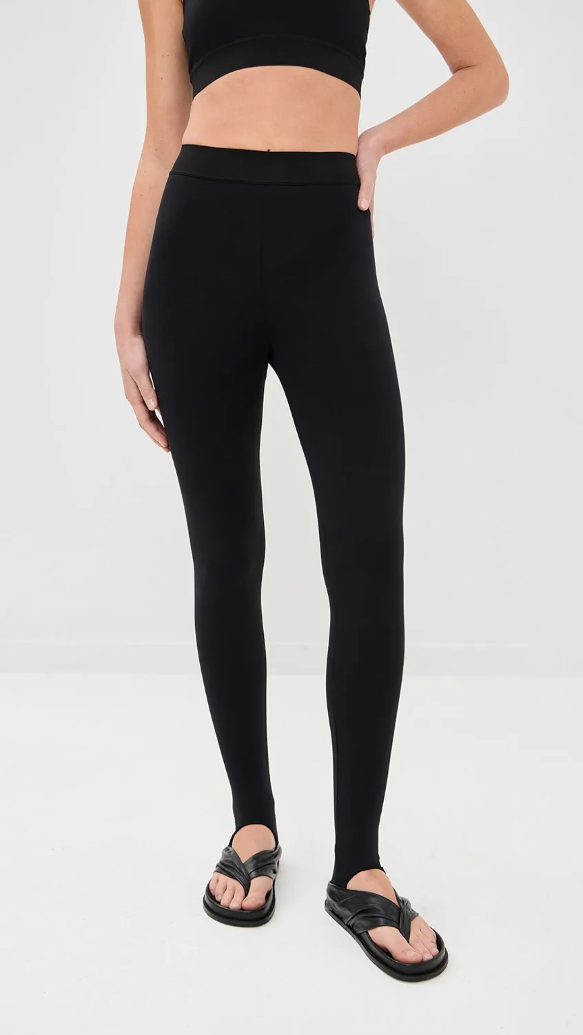 How To Wear Leggings In 2025, According To Stylists