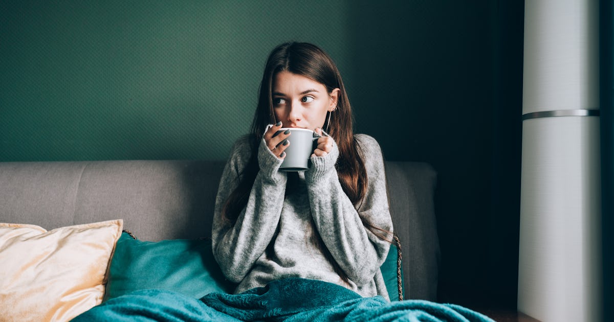 Why Am I Always Cold?! Here Are All The Things A Doctor Says Could Be To Blame