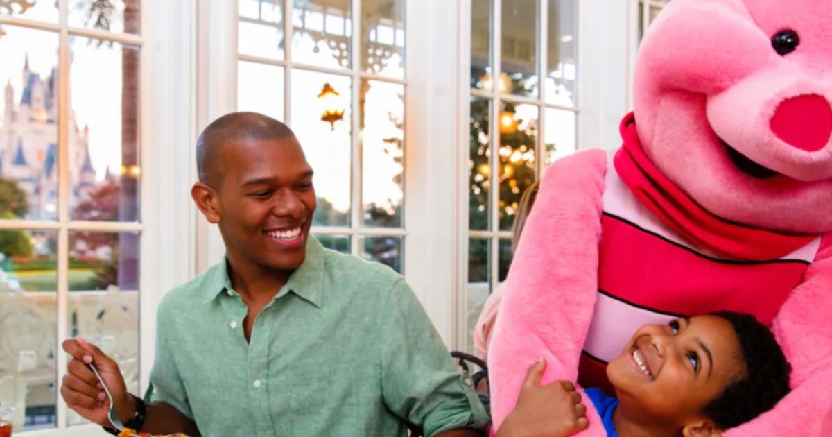 Everything You Need To Know About Character Dining At Disney World, From A Mom Of 3