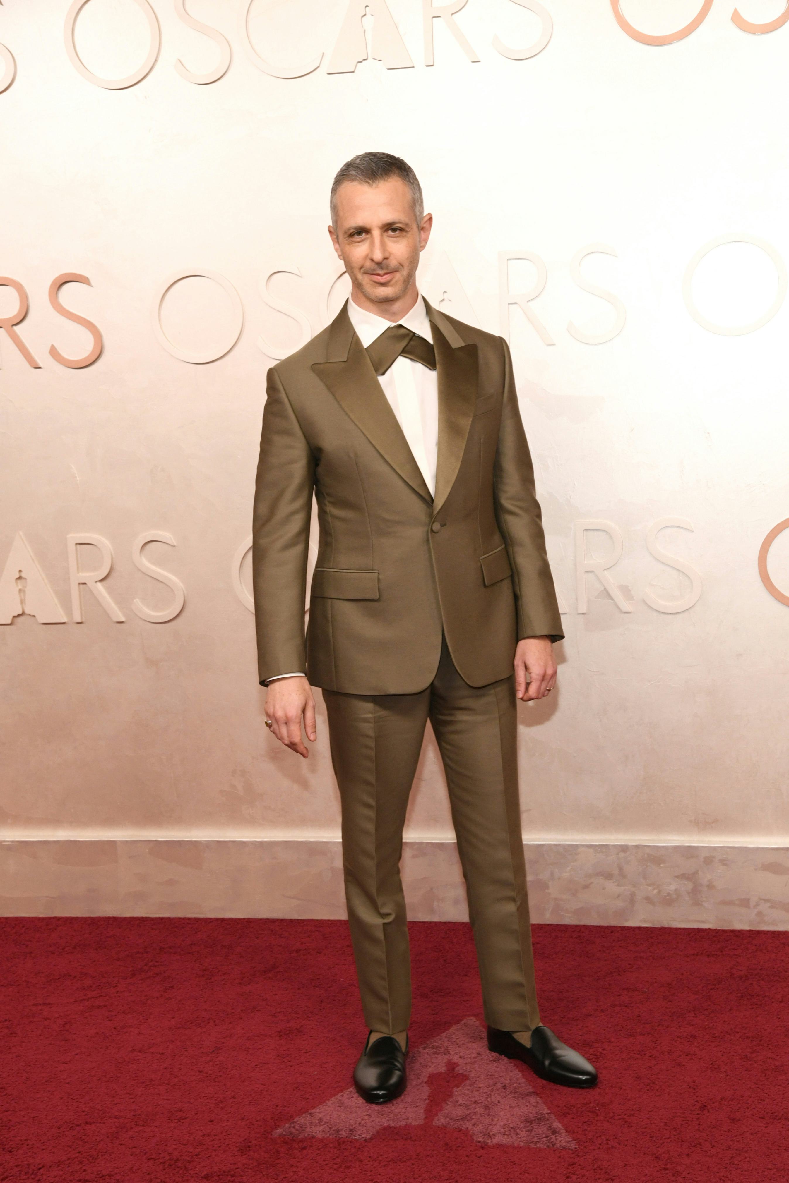 Jeremy Strong attends the 97th Annual Oscars at Dolby Theatre on March 02, 2025 in Hollywood, Califo...