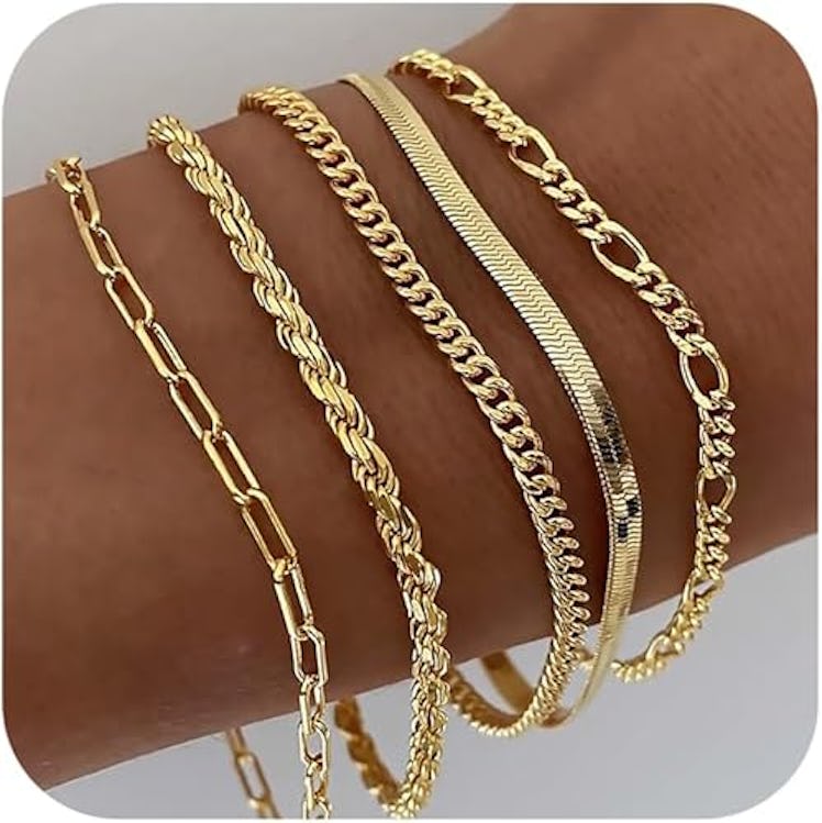 DEARMAY Gold Bracelet Stack (5 Pieces)