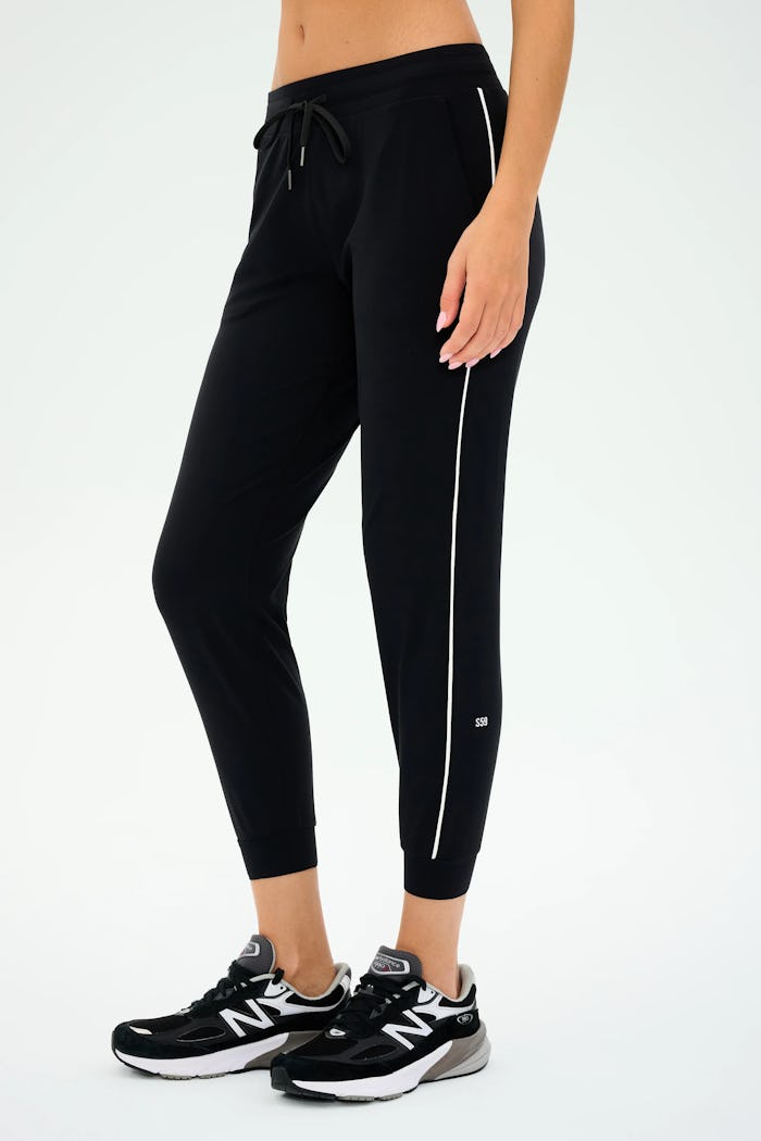 Lucy Rigor Pant With Piping