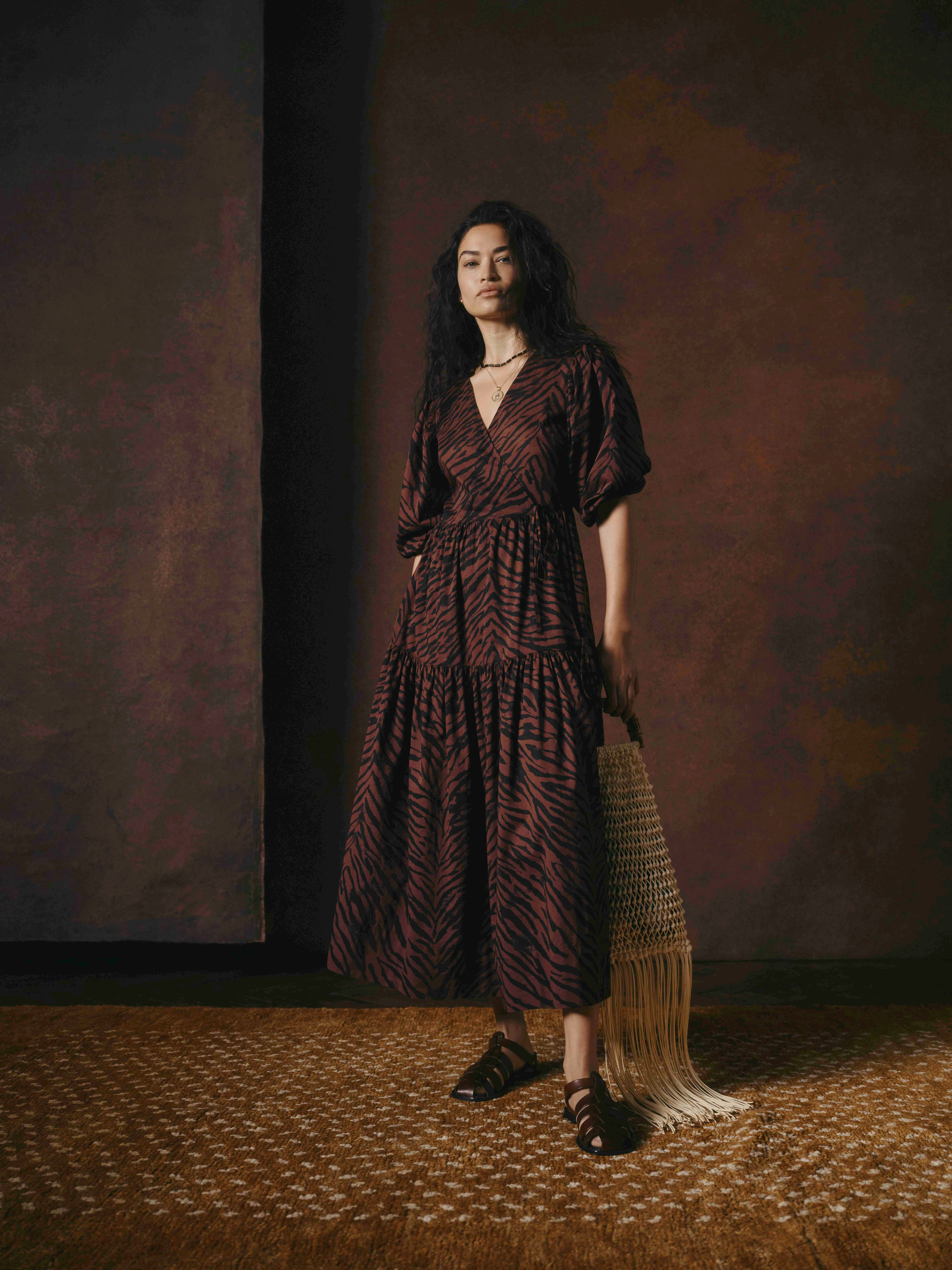 Banana Republic x The White Lotus campaign.