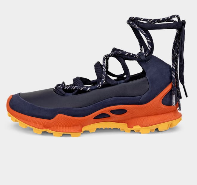 Biom C-trail Nubuck Lace-Up Sneaker