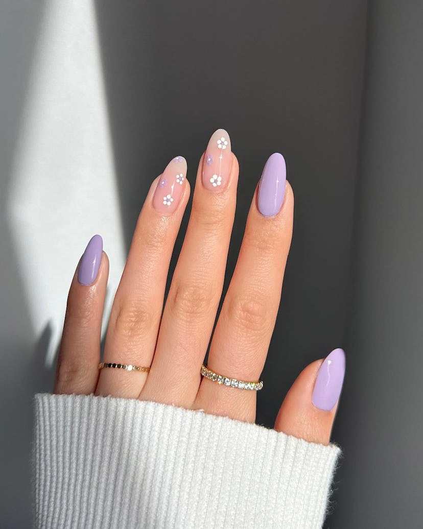 Lavender Spritz Nail Art