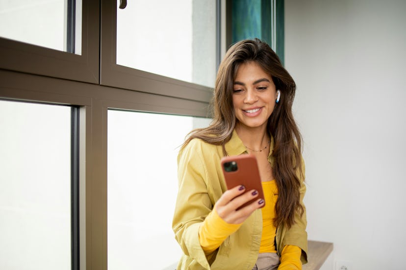 Corny jokes full of puns, word play, and funny riddles.