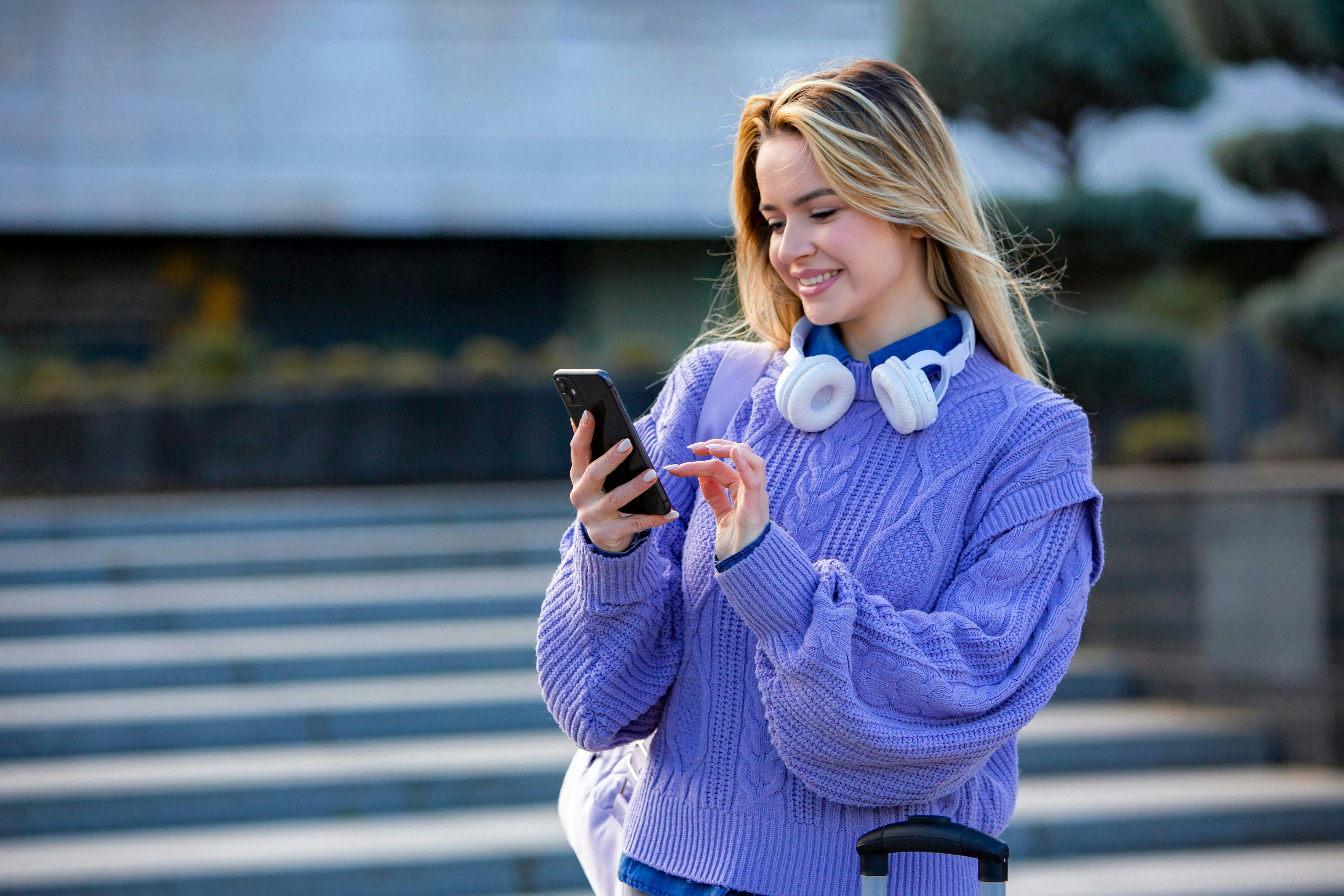 Ways to initiate a good conversation on a dating app.