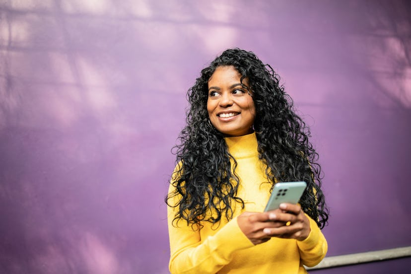 Ways to initiate a dating app conversation that’s actually good.