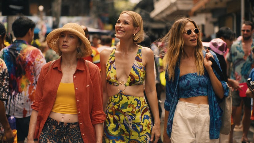 Carrie Coon, Leslie Bibb and Michelle Monaghan in the White Lotus
