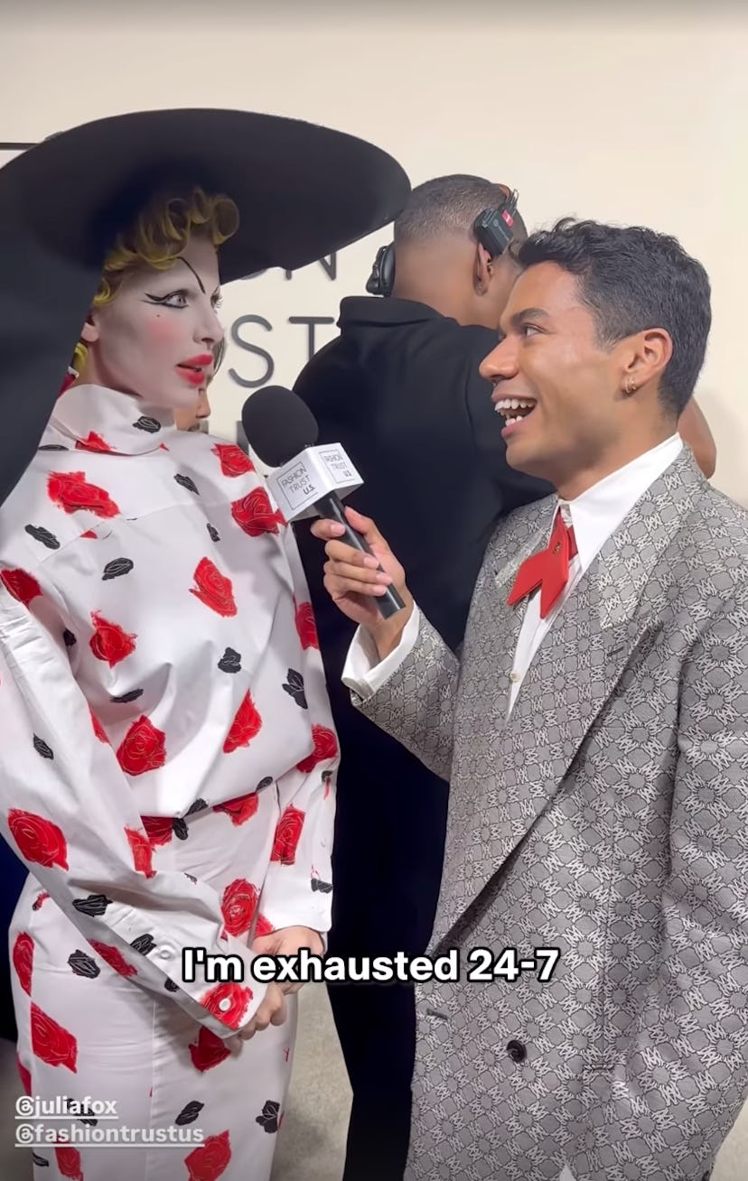 julia fox fashion trust 2025