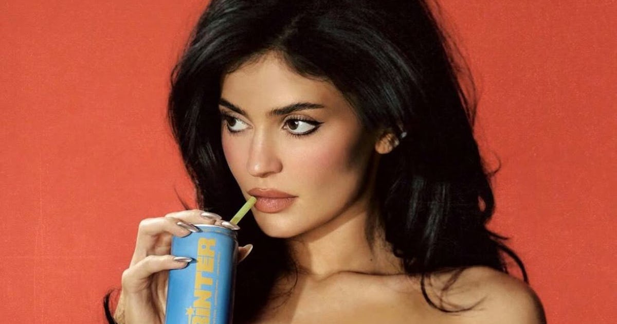 Kylie Jenner Paired Her Plunging Latex Minidress With Summer's Most Hated Shoe