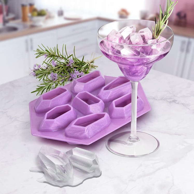 Genuine Fred Crystal-Shaped Ice Cube Tray 
