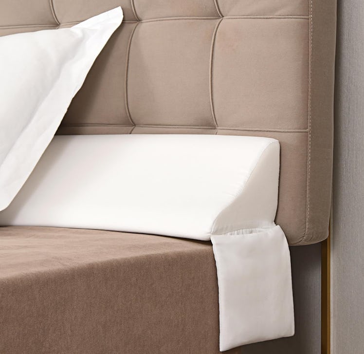 Vekkia Bed Wedge Pillow