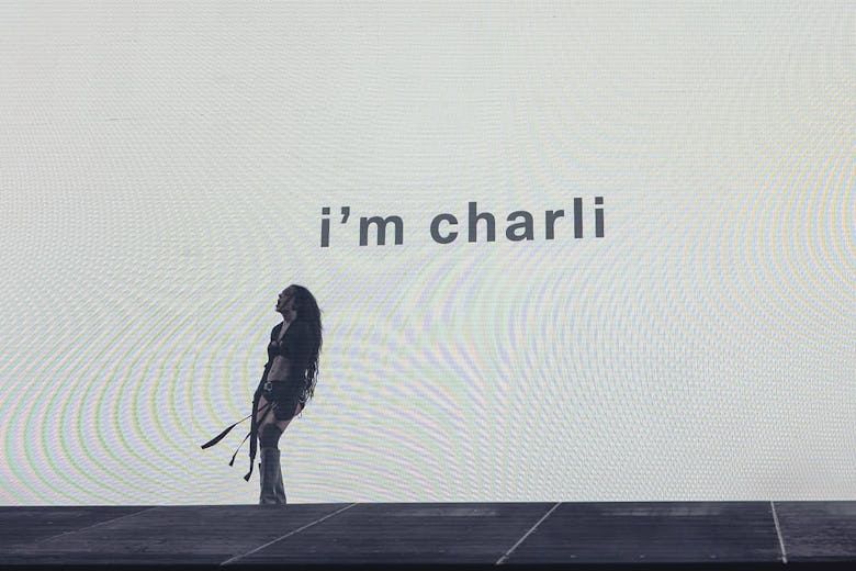 Charli Coachella fashion