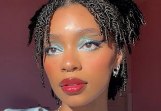 Chrome eyeliner is trending. Here’s how to rock the metallic look.