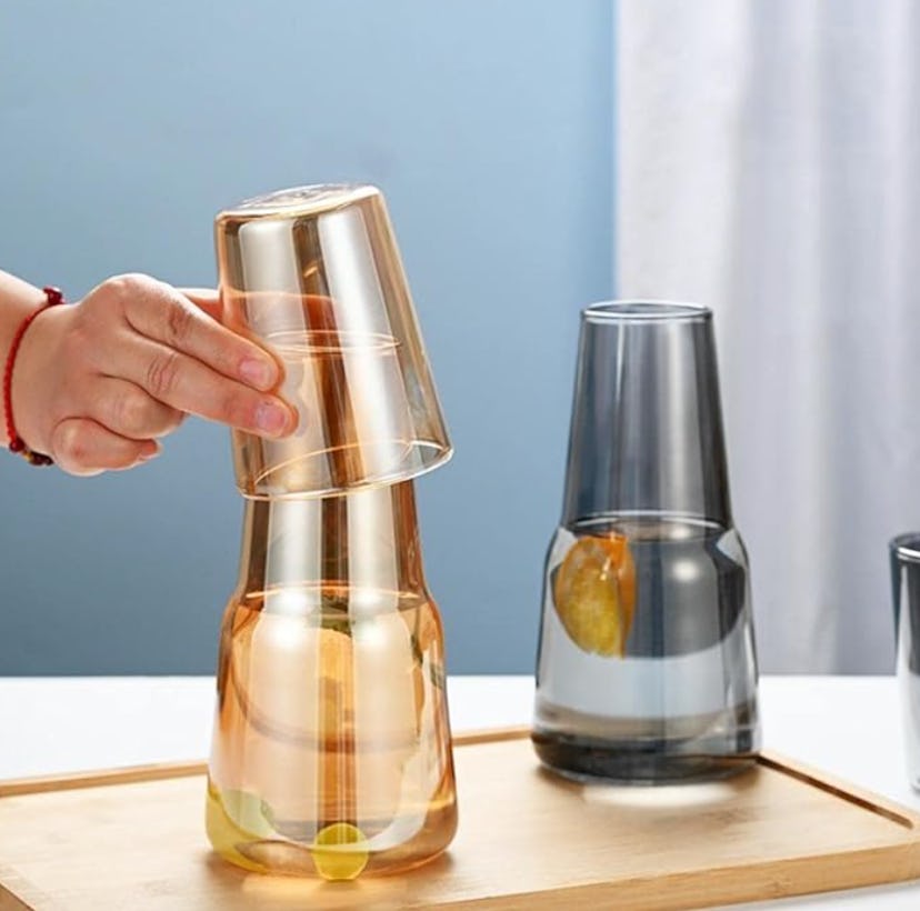 Sizikato Bedside Water Carafe