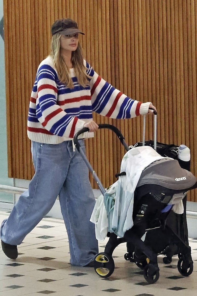 margot robbie denim dress Margot Robbie, Austin Butler, Arianne Phillips on Denim, Bare Feet in