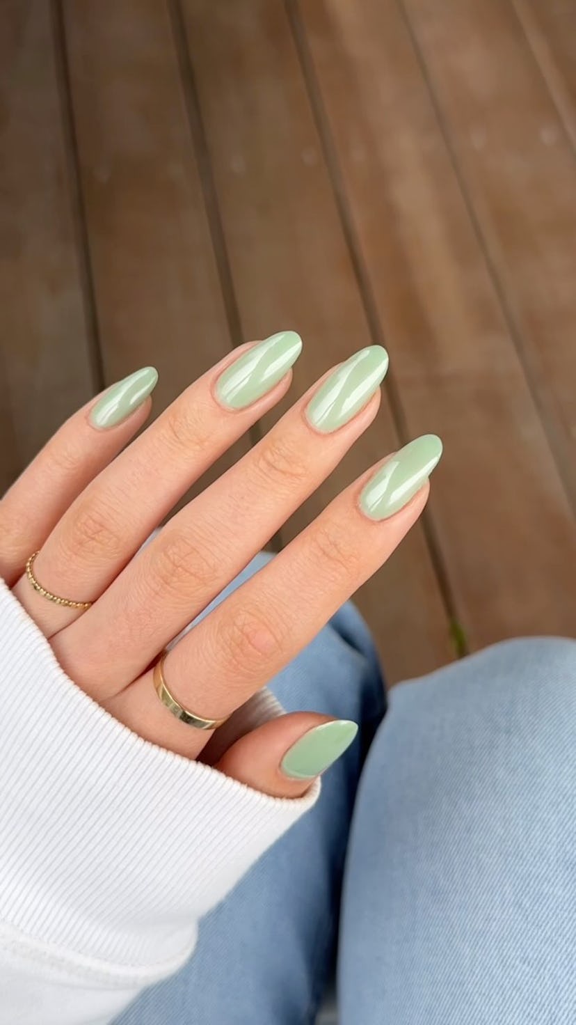 jelly mint green nails