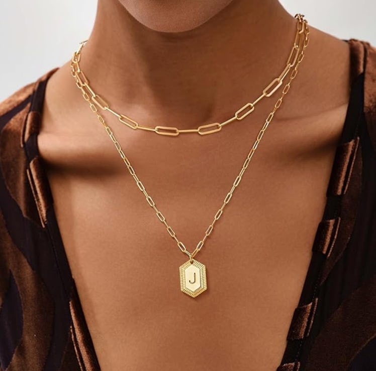MEVECCO Initial Necklace