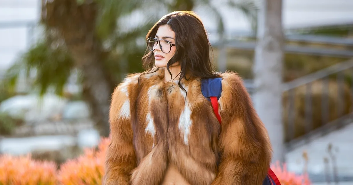 Kylie Jenner’s Style In 5 Outfit Equations Kylie Jenner’s Style In 5 Outfit Equations