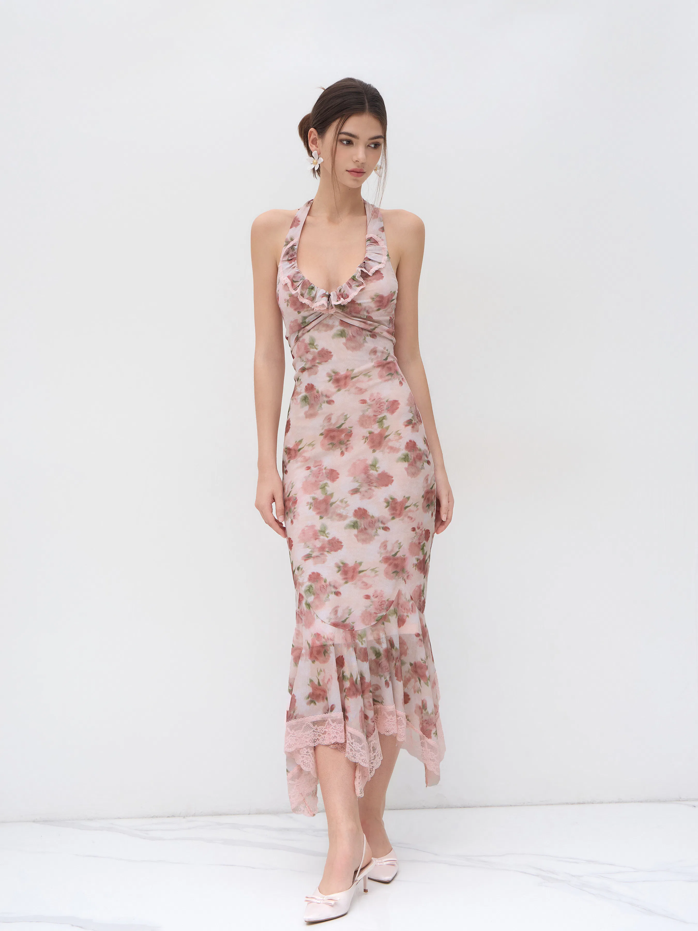 legally blonde pink halter dress How To Get Elle Woods' 'Legally Blonde' Aesthetic In 2025 Two-Piece Dresses
