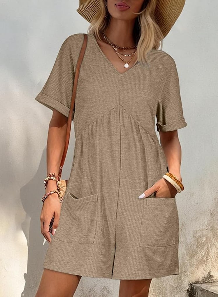 AlvaQ V-Neck Romper