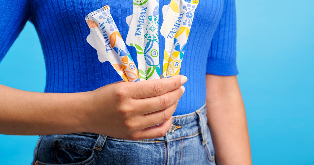 How Many Tampons Do You Actually Need For One Period? An Expert Weighs In