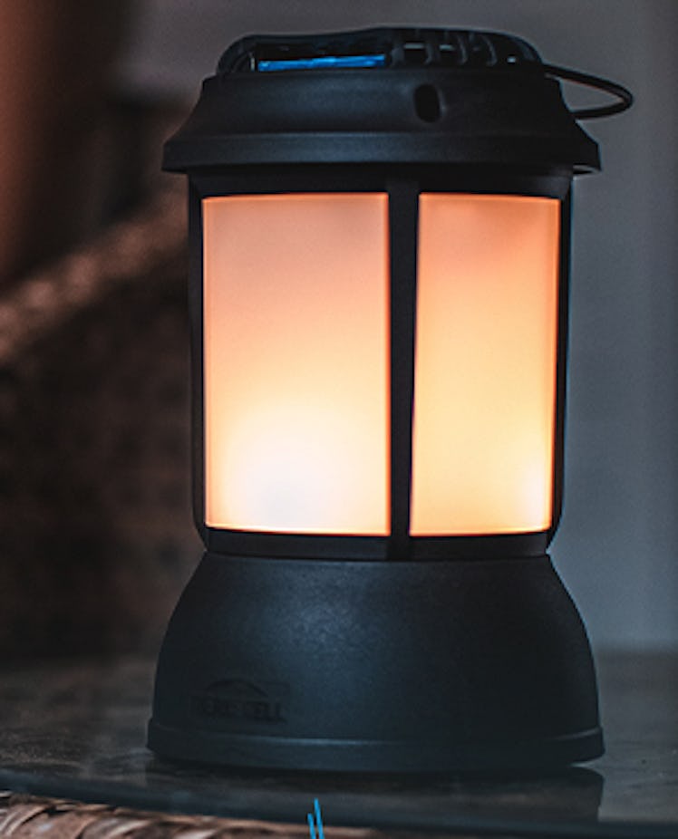 Thermacell Mosquito Repellent Patio Shield Lantern
