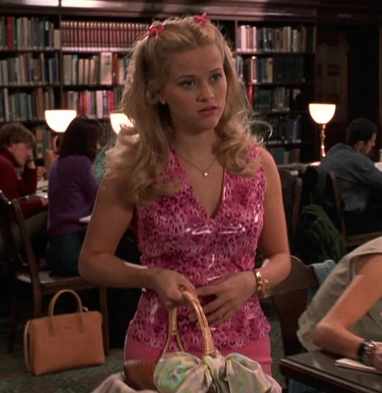 How To Get Elle Woods' 'Legally Blonde' Aesthetic In 2025